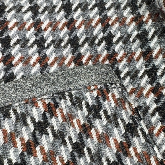 Vintage Wilken Wool Herringbone 4-Button Blazer - Brown / Black / Grey - Germany - Picture 11 of 12